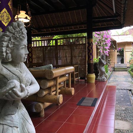 1Bd Guest House In Family Compound1, 15 Minute Walk To Yoga Barn Ubud Exteriér fotografie