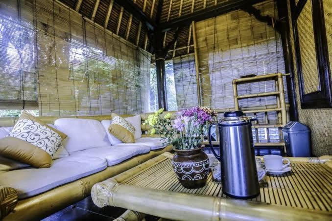 1Bd Guest House In Family Compound1, 15 Minute Walk To Yoga Barn Ubud Exteriér fotografie