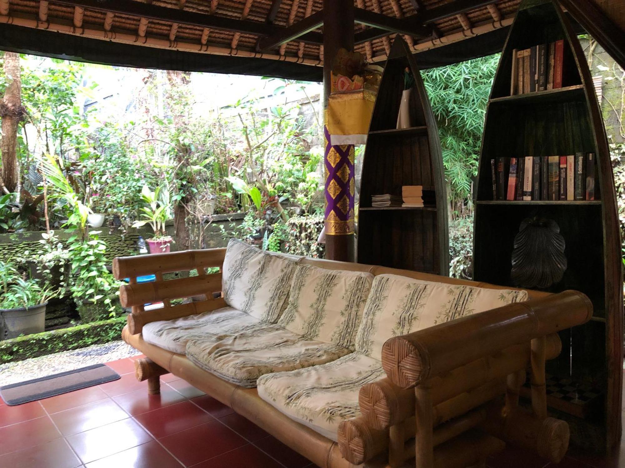 1Bd Guest House In Family Compound1, 15 Minute Walk To Yoga Barn Ubud Exteriér fotografie